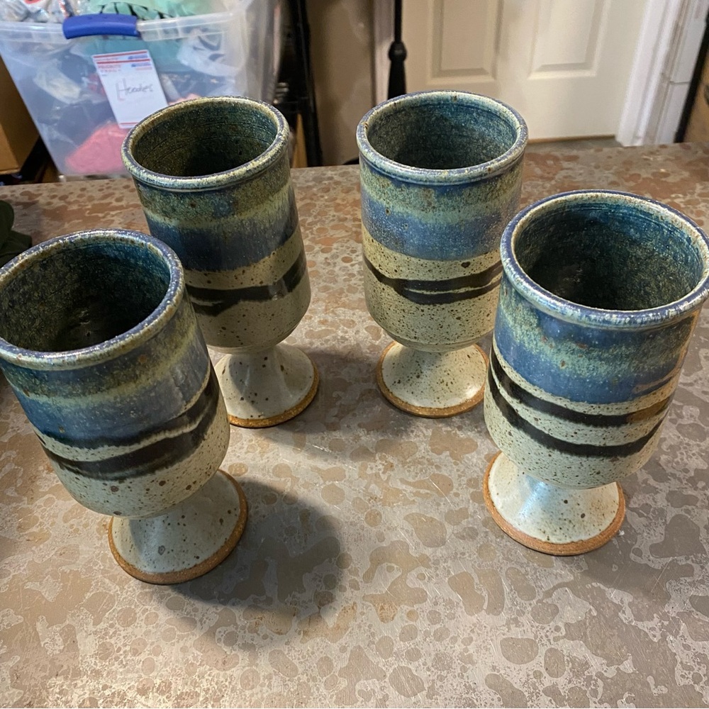 Stoneware 4 beer Mugs
